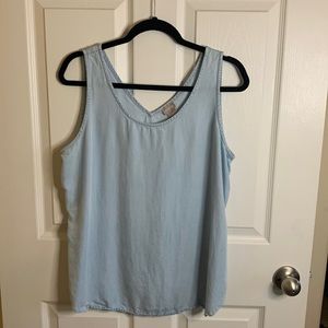 Chico’s tank top size L
